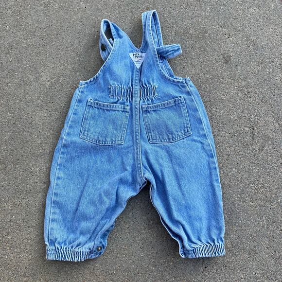 Oshkosh B’Gosh vestbak bubble hem v yoke overalls 6/9MO - Picture 1 of 7